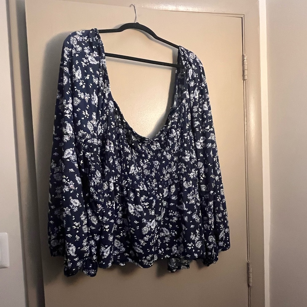 NTW Torrid Navy Floral Long Sleeve Size 6